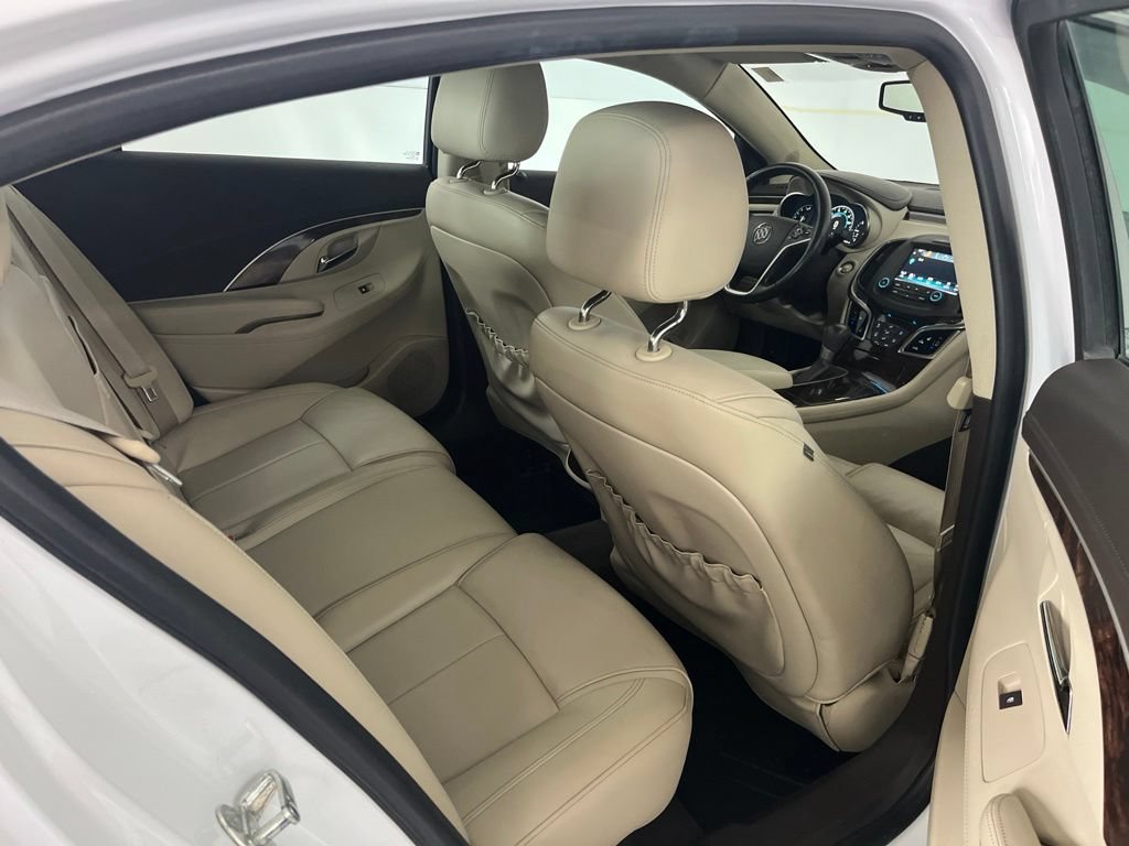 Used 2016 Buick LaCrosse Leather FWD image 23