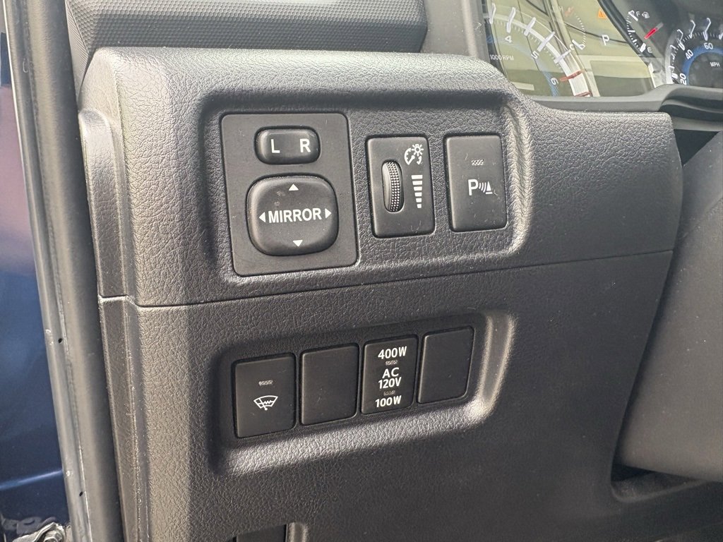 Used 2019 Toyota 4Runner Limited image 11