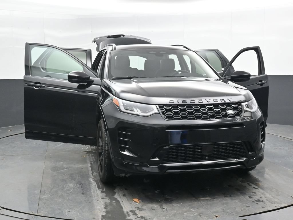 Used 2025 Land Rover Discovery Sport Dynamic SE AWD/4WD image 48