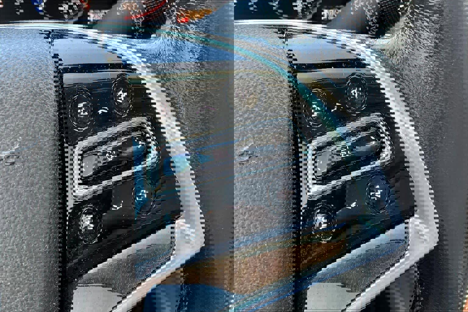 Used 2014 Cadillac XTS Platinum image 21