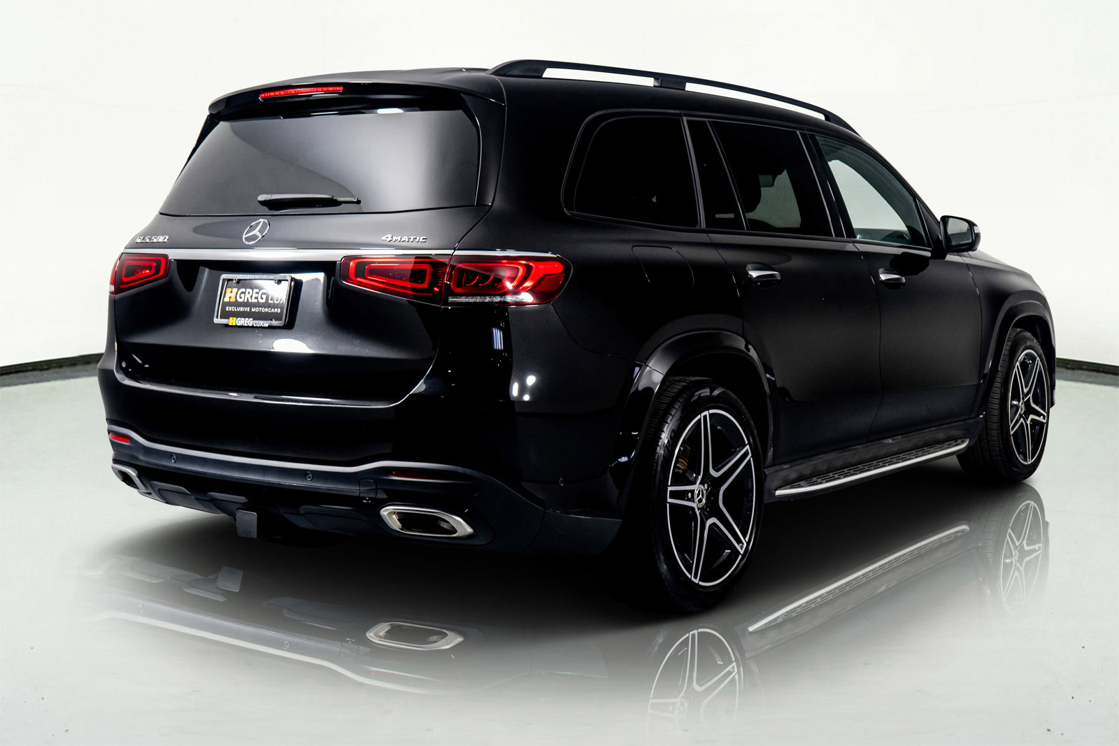 Used 2023 Mercedes-Benz GLS 580 4MATIC image 11