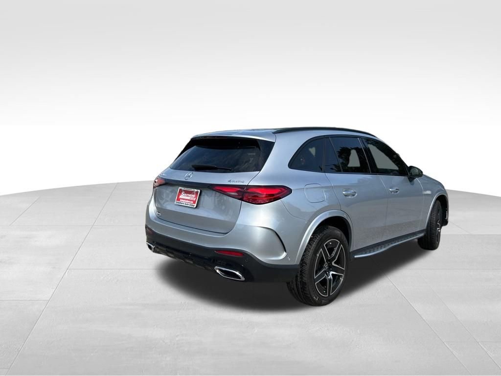 Used 2023 Mercedes-Benz GLC 300 4MATIC image 5