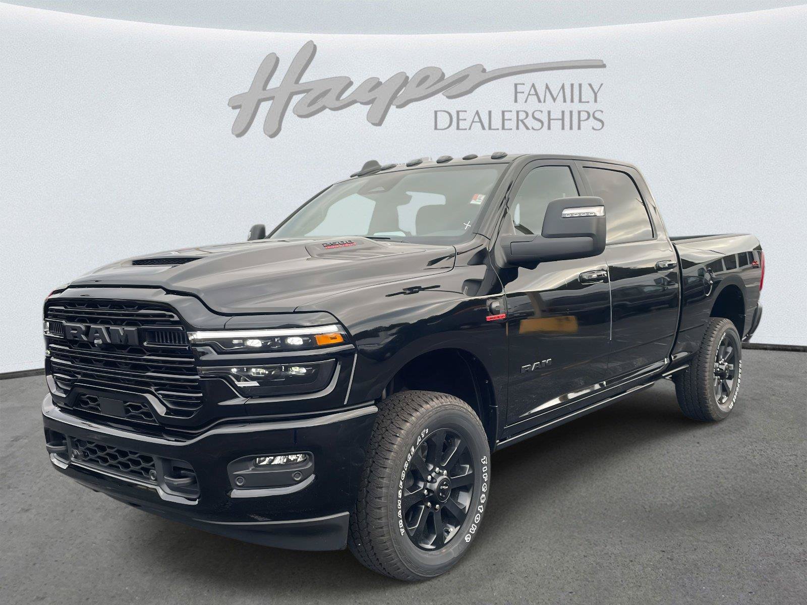 New 2026 RAM 2500 Laramie AWD/4WD image 14