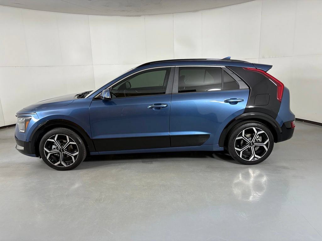 Used 2024 Kia Niro SX Touring FWD image 5