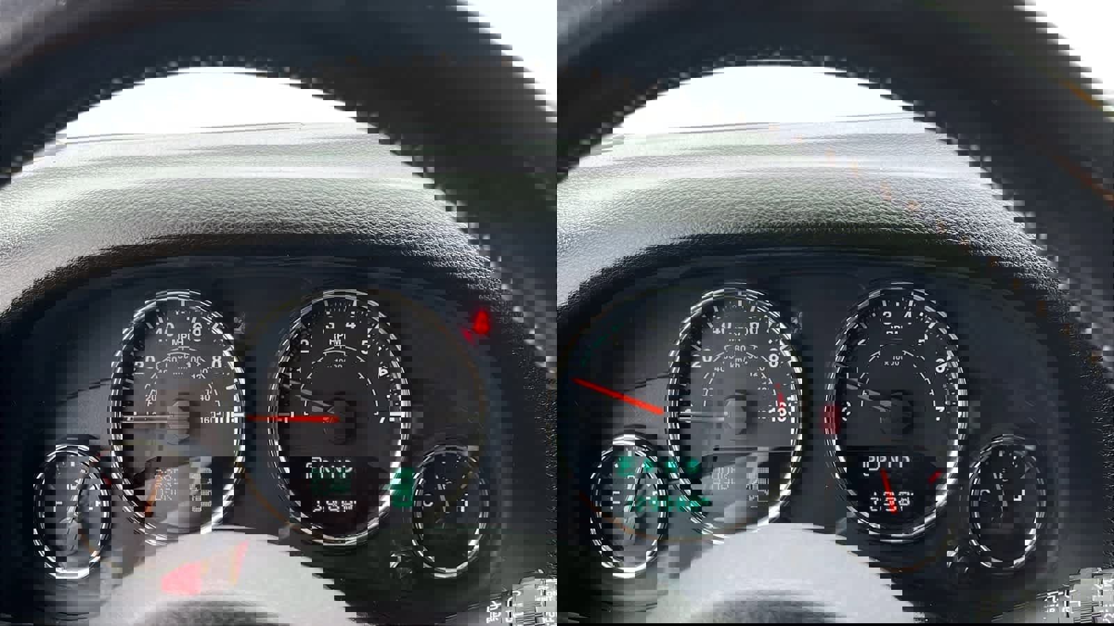 Used 2015 Jeep Wrangler Freedom Edition image 15