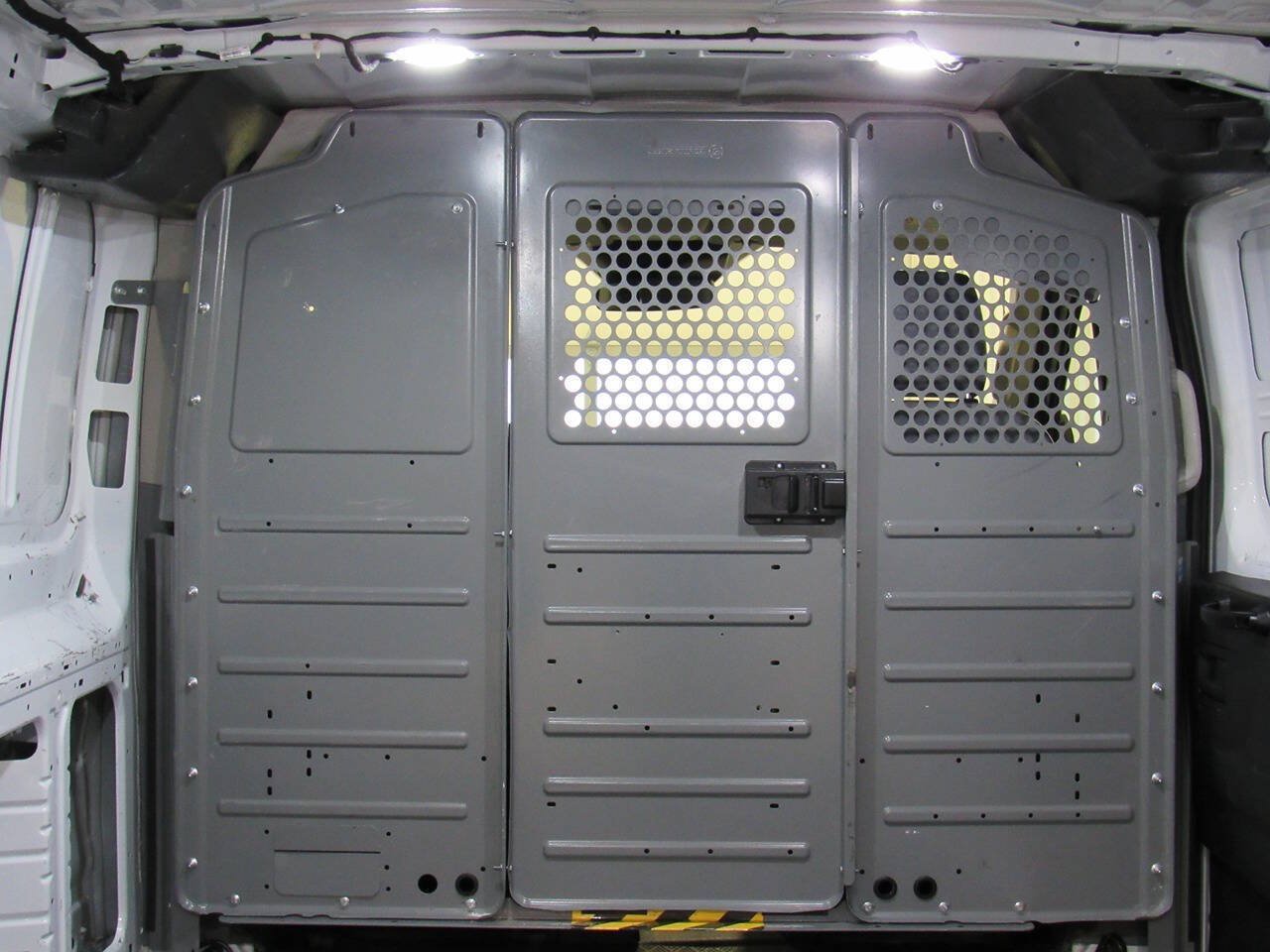 Used 2019 Ford Transit 150 130 Low Roof RWD image 19