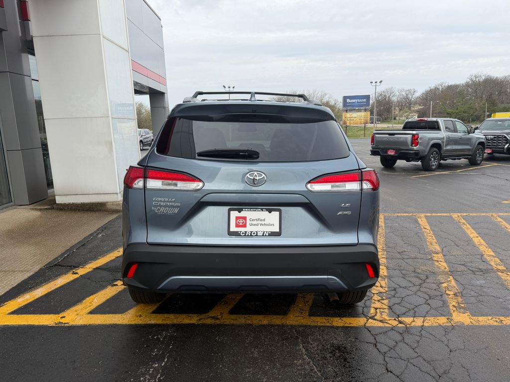 Used 2023 Toyota Corolla Cross LE image 6