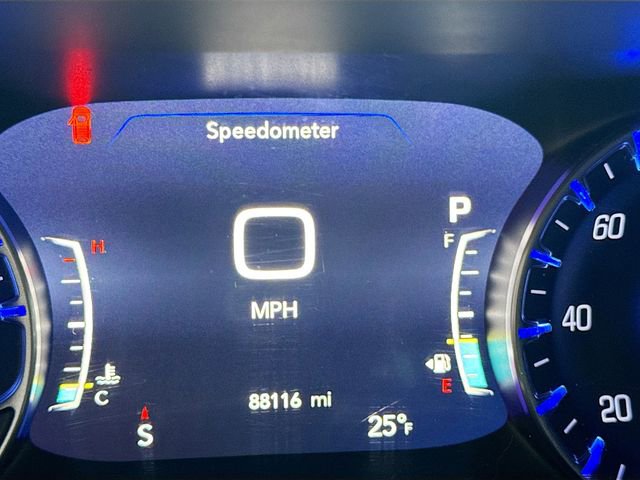 Used 2019 Chrysler Pacifica Limited w/ S Appearance Package image 13