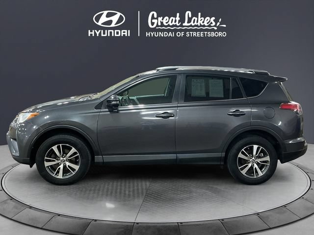 Used 2016 Toyota RAV4 XLE FWD image 3