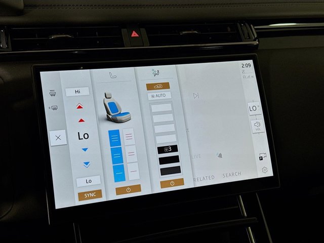 Used 2026 Land Rover Range Rover Velar Dynamic SE image 18