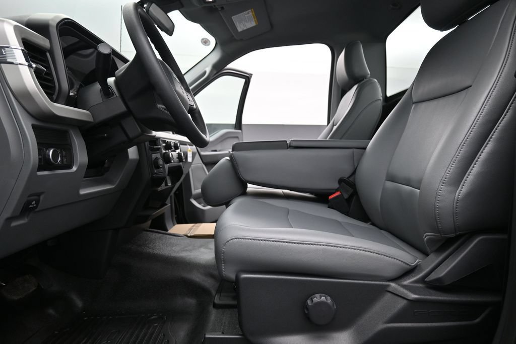 Used 2026 Ford F250 XL AWD/4WD image 10
