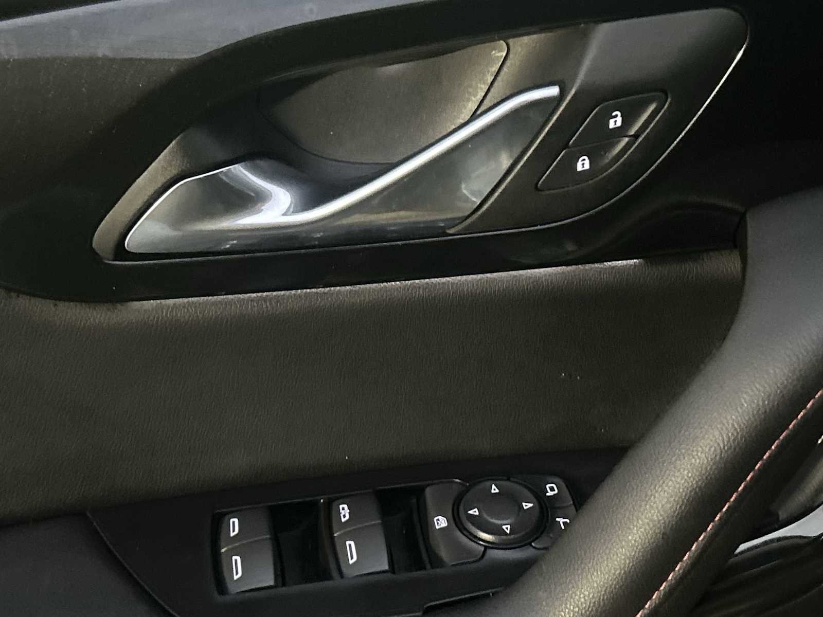 Used 2025 Chevrolet Blazer RS image 23