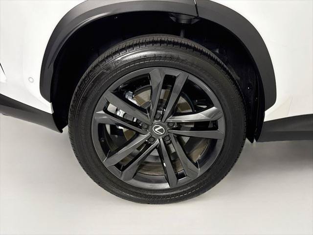 Certified 2026 Lexus NX 450h+ AWD w/ Accessory Package (2T) image 33