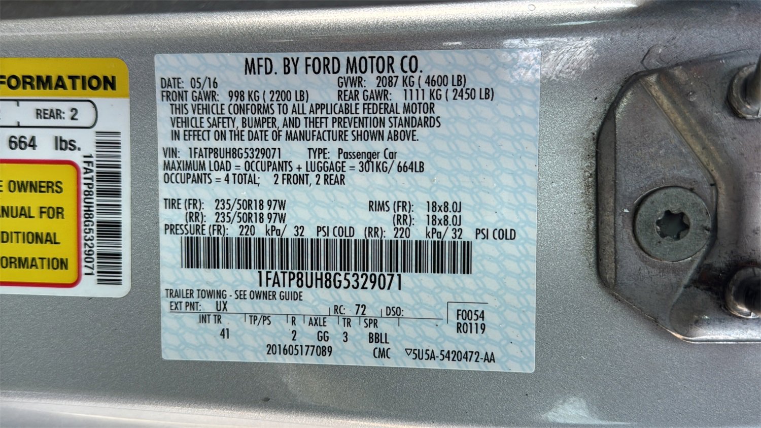 Used 2016 Ford Mustang Premium image 12