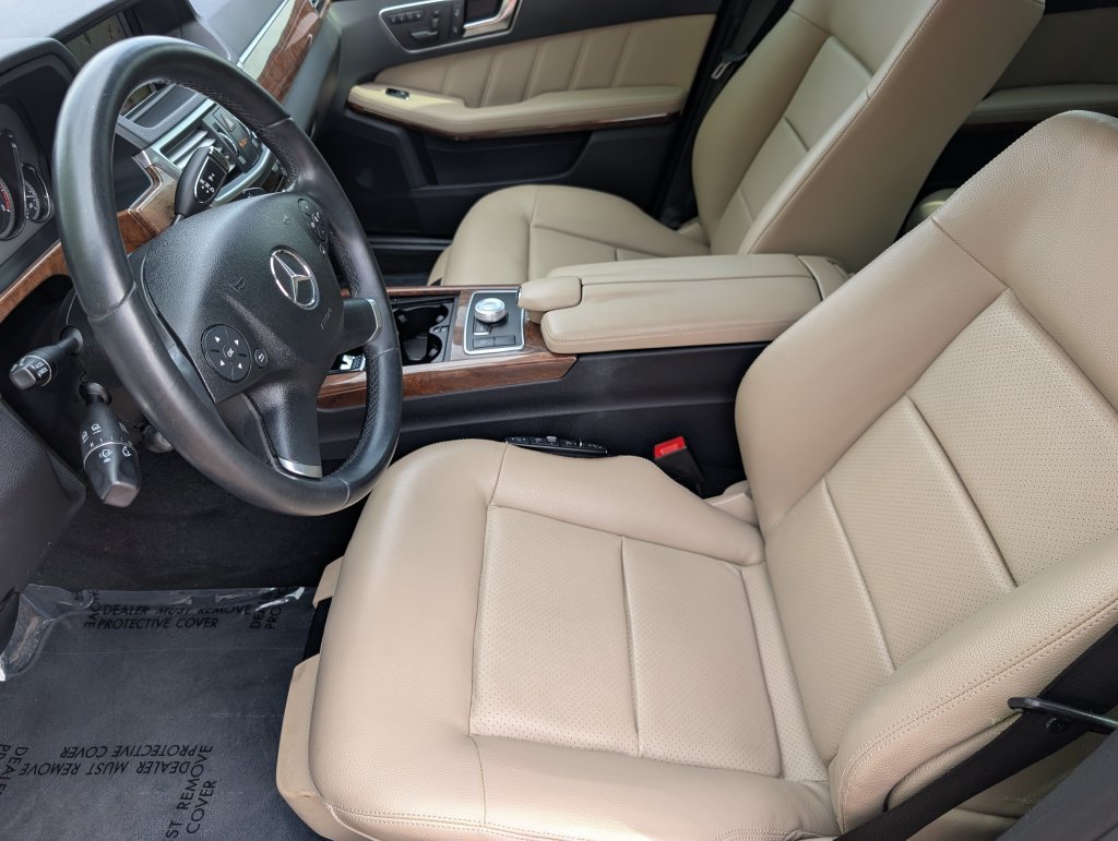 Used 2012 Mercedes-Benz E 350 4MATIC Sedan image 14