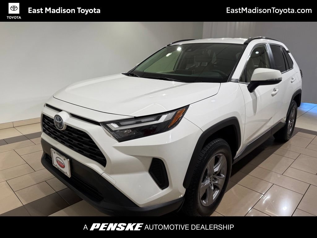Used 2024 Toyota RAV4 LE AWD/4WD image 1