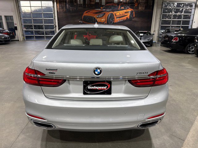Used 2016 BMW 750i xDrive image 6