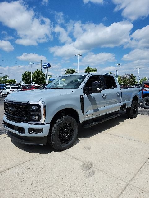 New 2026 Ford F350 Lariat w/ Black Appearance Package AWD/4WD image 4