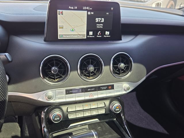 Used 2020 Kia Stinger GT-Line w/ Sun & Sound Package AWD/4WD image 18