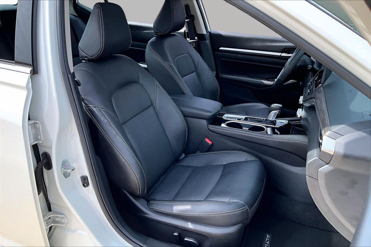 Certified 2025 Nissan Altima 2.5 SL AWD/4WD image 8
