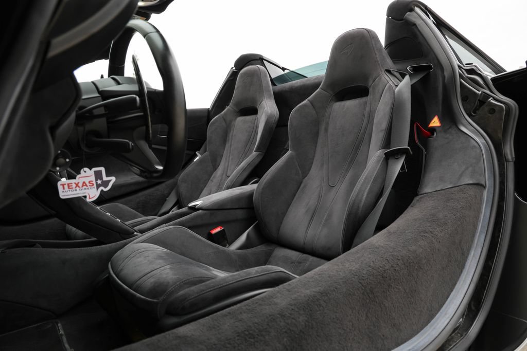 Used 2020 McLaren 720S Performance RWD image 18