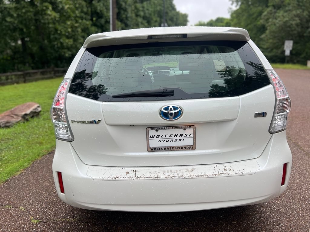Used 2012 Toyota Prius V Two FWD image 8