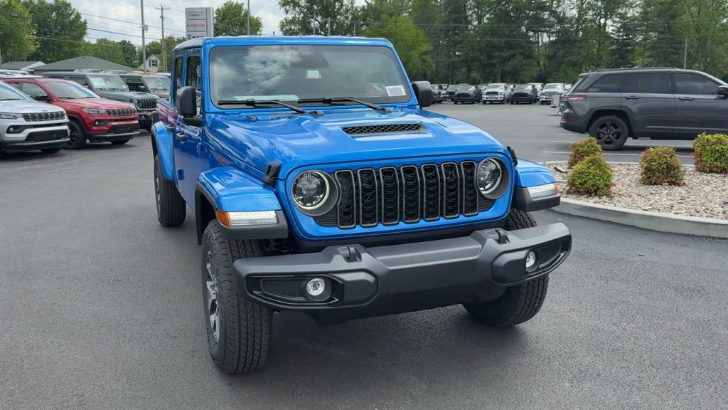 New 2026 Jeep Gladiator Sport AWD/4WD image 9