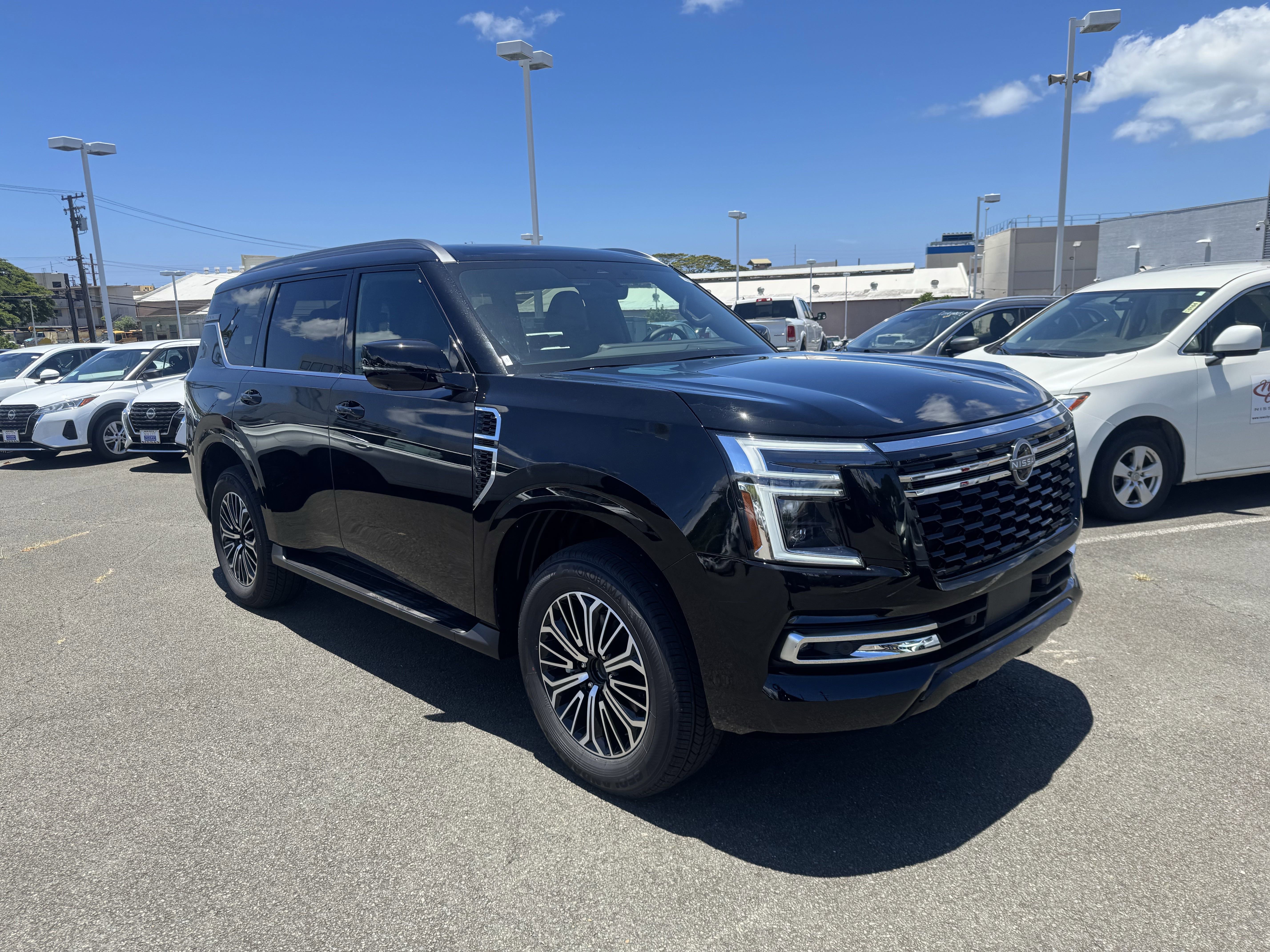 New 2026 Nissan Armada Platinum image 2