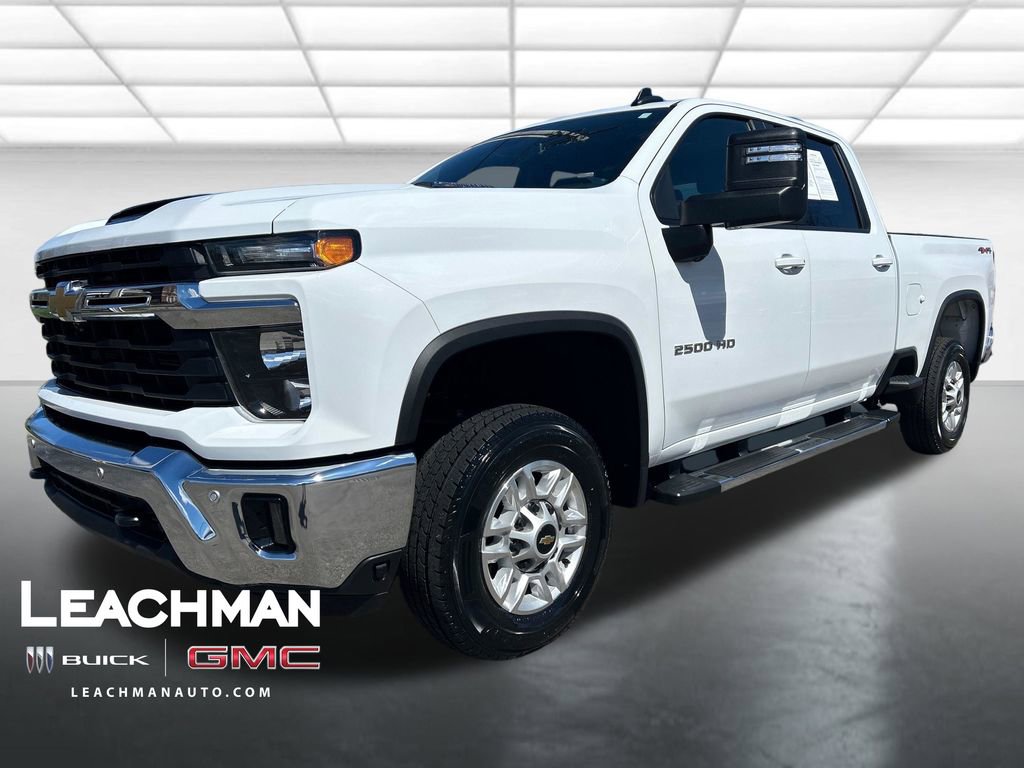 Certified 2025 Chevrolet Silverado 2500 LT w/ Safety Package AWD/4WD image 9