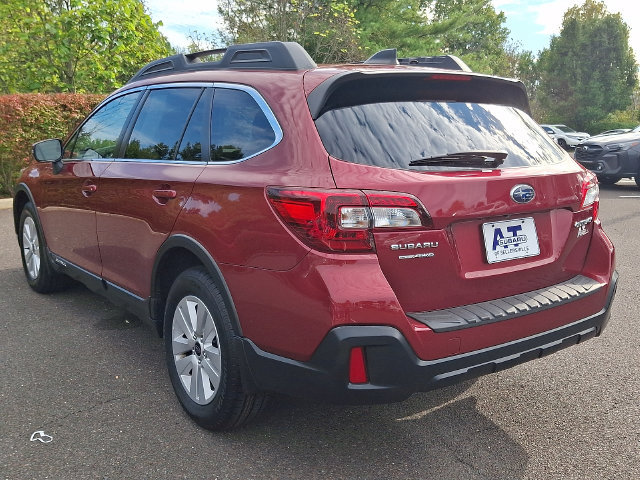 Used 2018 Subaru Outback 2.5i Premium AWD/4WD image 4