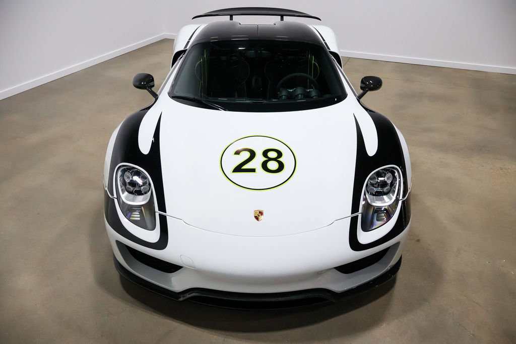 Used 2015 Porsche 918 Spyder image 26