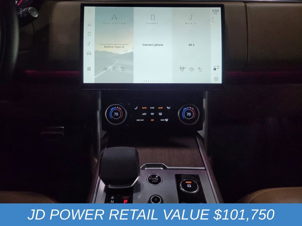 Used 2023 Land Rover Range Rover SE image 26