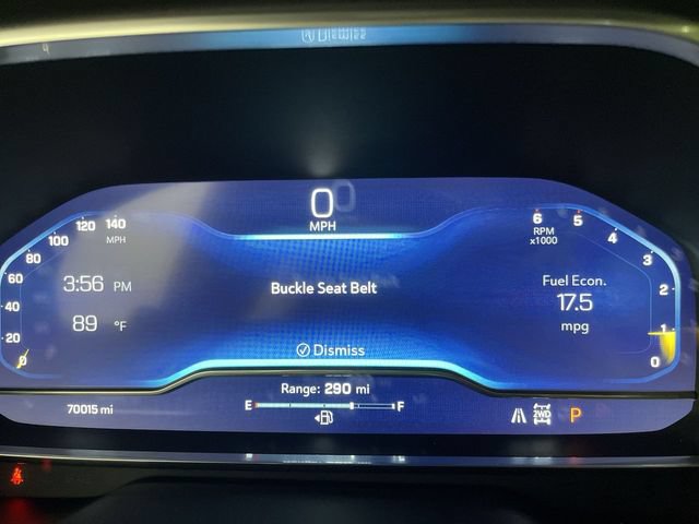 Used 2022 Chevrolet Tahoe LT w/ Luxury Package AWD/4WD image 17