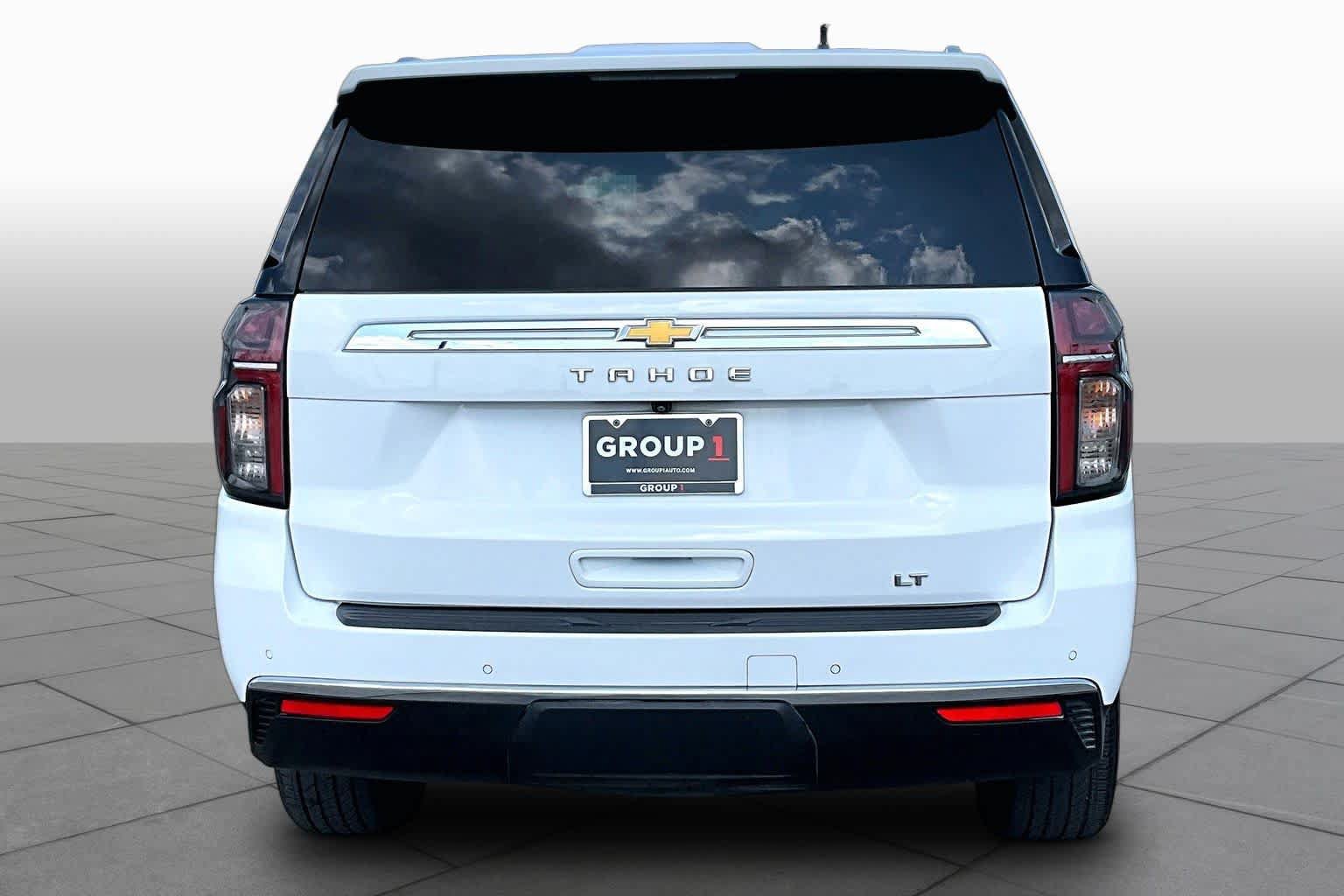Used 2022 Chevrolet Tahoe LT w/ Luxury Package RWD image 5