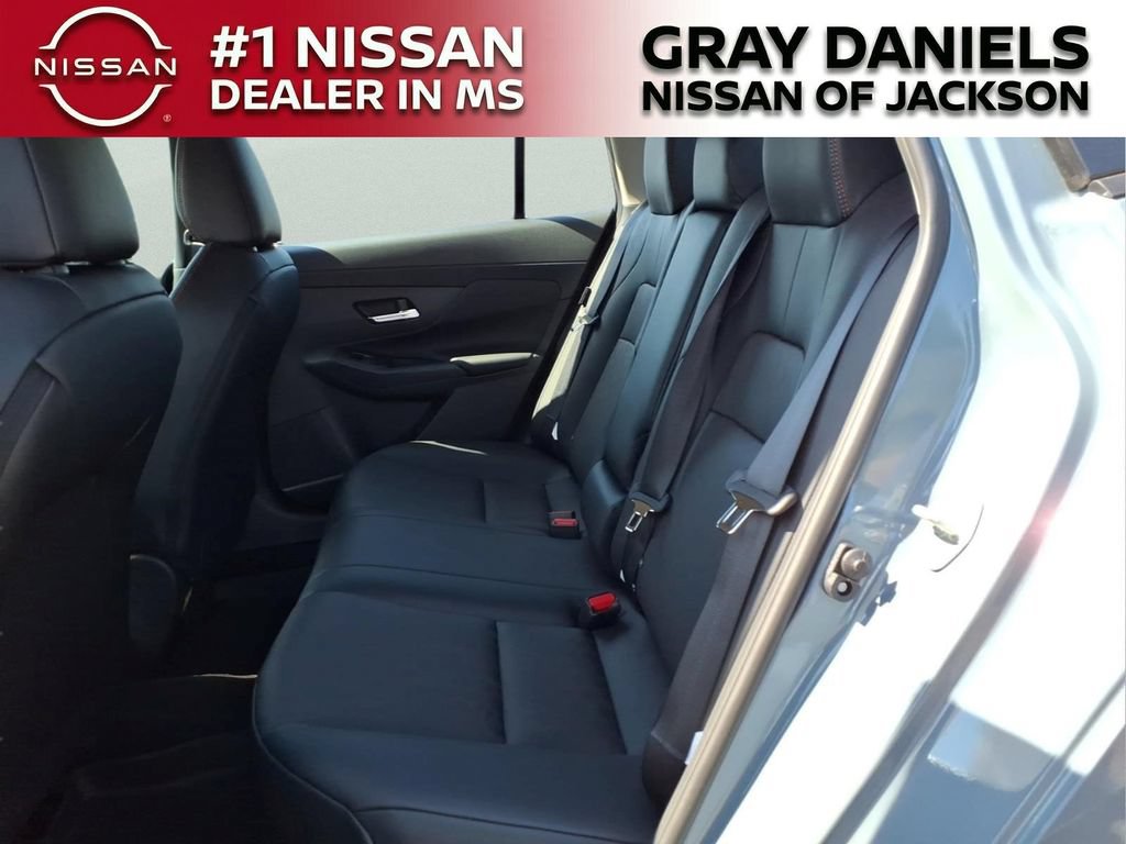 New 2026 Nissan Sentra SR w/ SR Premium Package FWD image 26