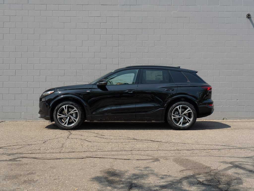 New 2027 Audi Q6 e-tron Premium Plus AWD/4WD image 3