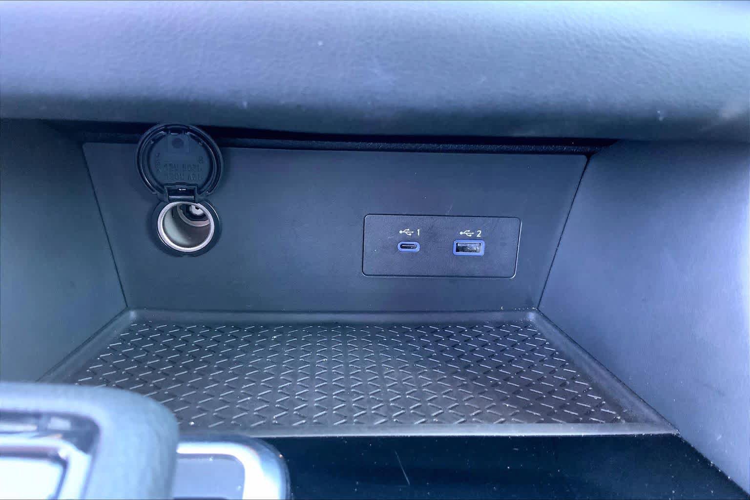 Used 2025 Nissan Pathfinder SV AWD/4WD image 30