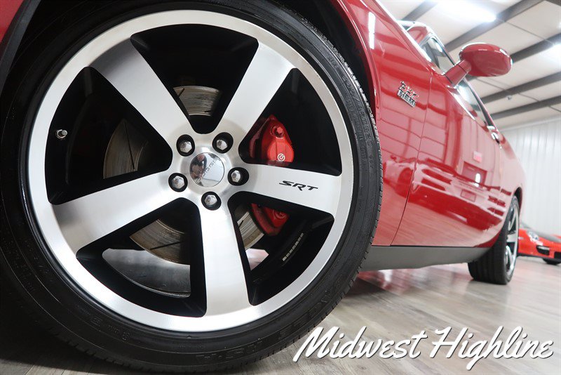 Used 2011 Dodge Challenger SRT8 RWD image 3