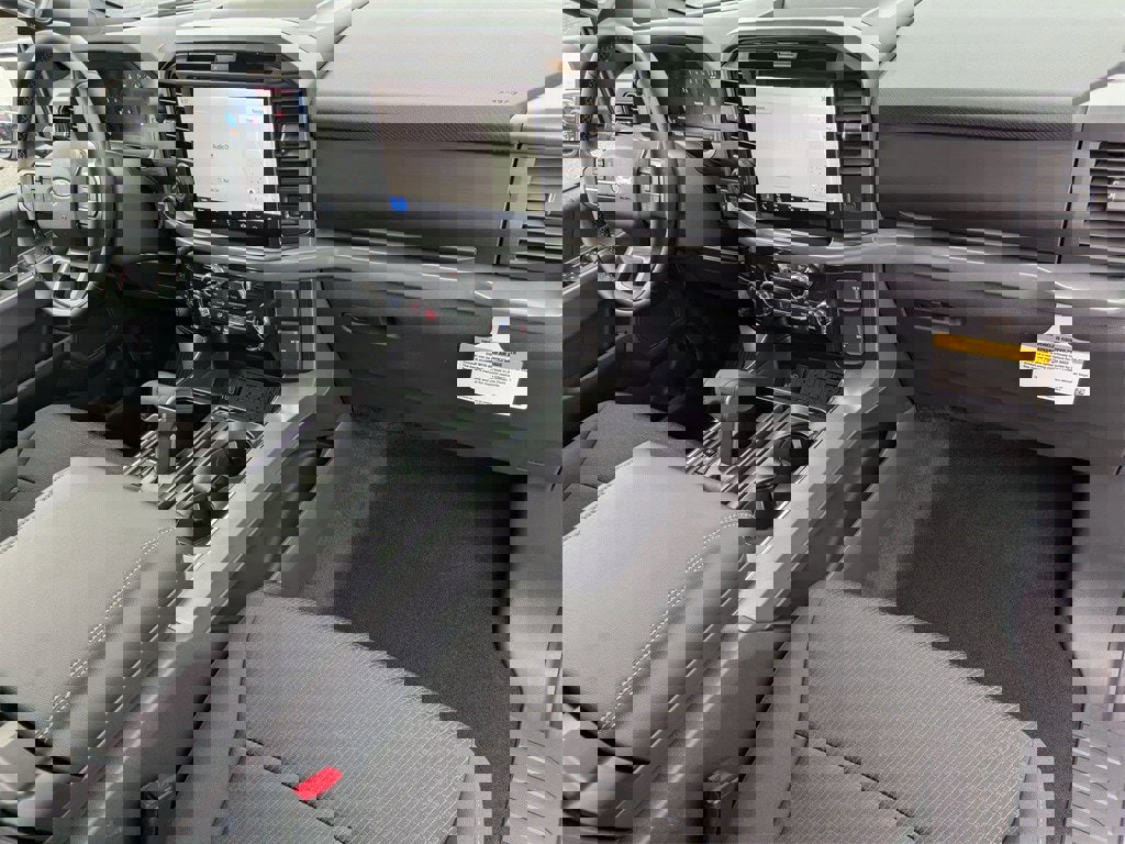 New 2025 Ford F150 XLT w/ Equipment Group 302A MID image 21