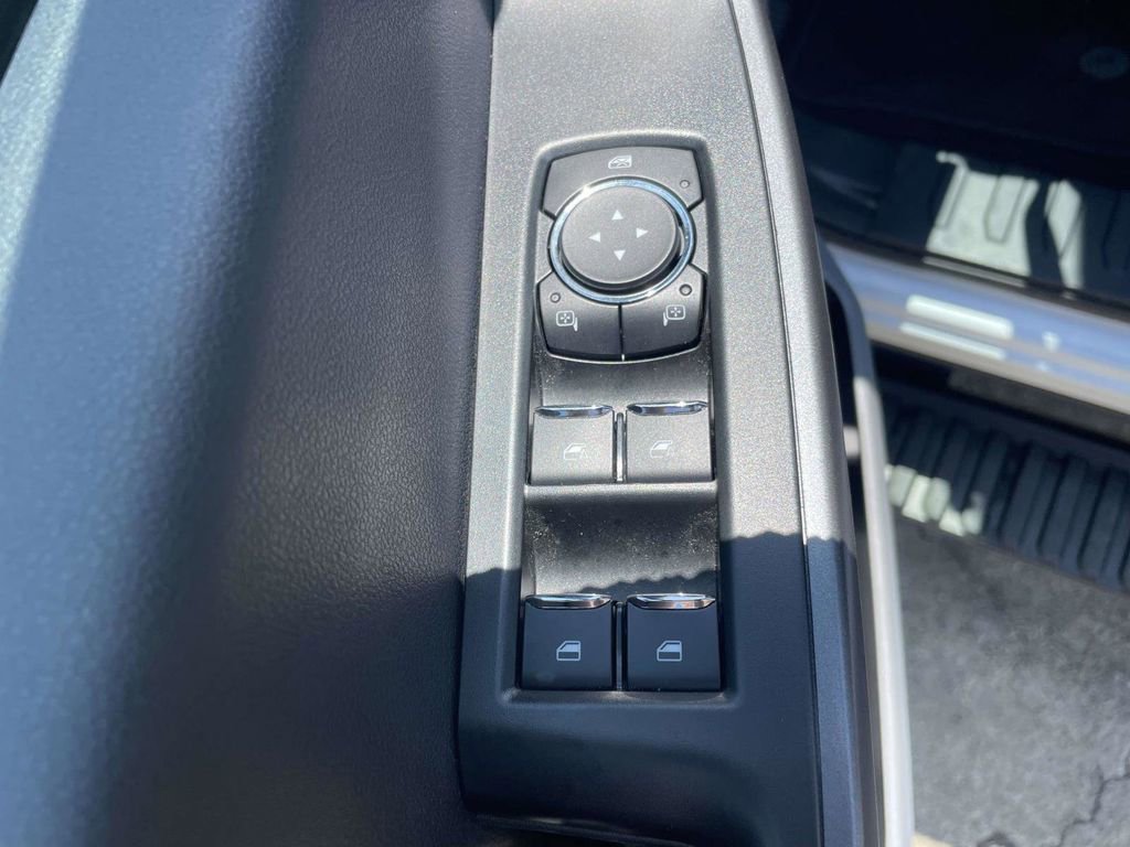 Certified 2026 Ford F250 XL w/ STX Appearance Package AWD/4WD image 16