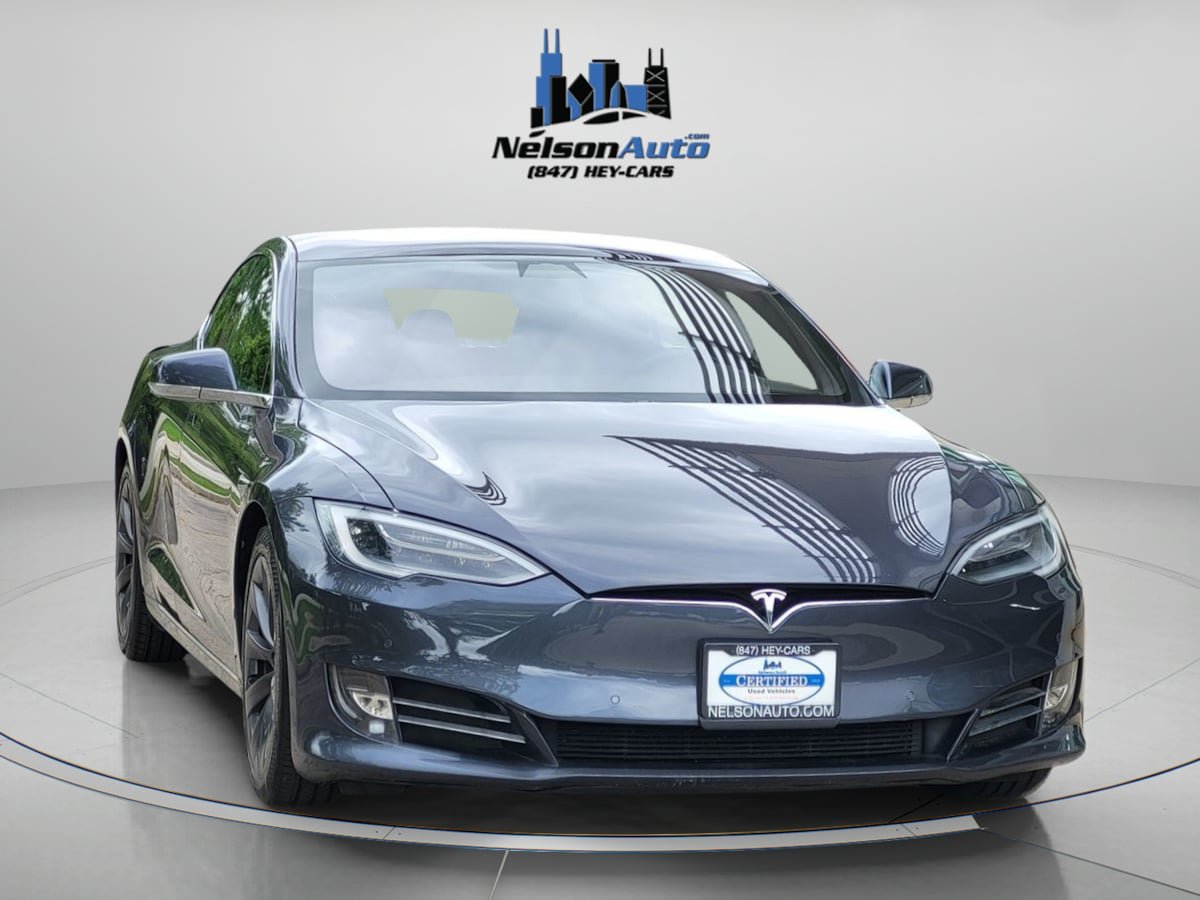 Used 2020 Tesla Model S Performance AWD/4WD image 2