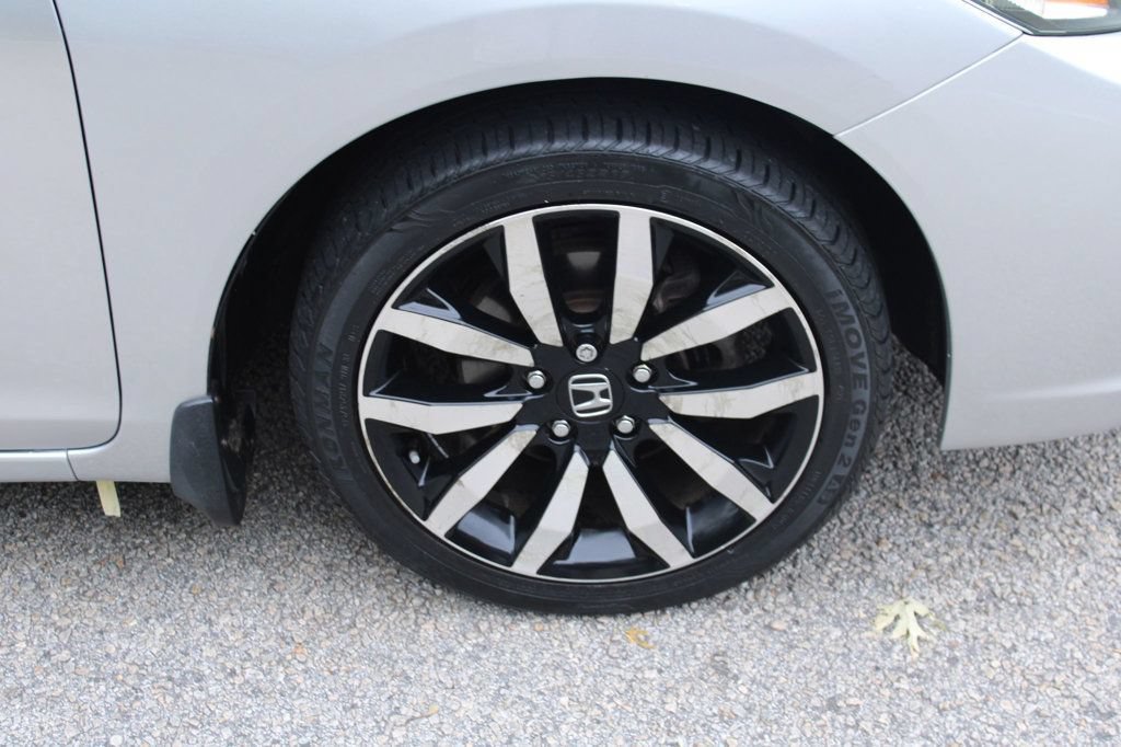 Used 2015 Honda Civic EX-L image 33