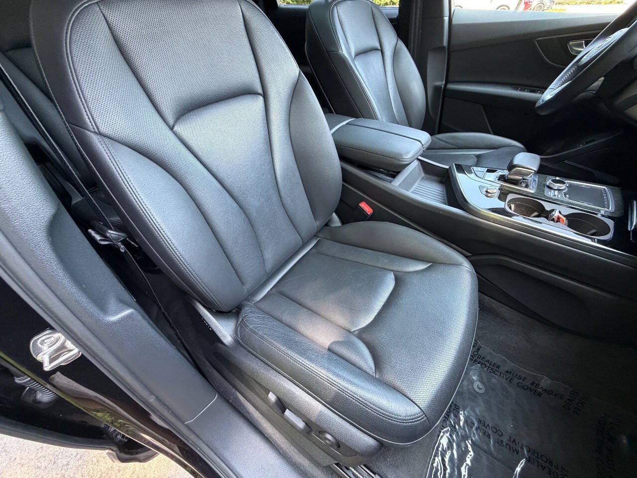 Used 2019 Audi Q7 3.0T Premium Plus w/ Premium Plus Package AWD/4WD image 11