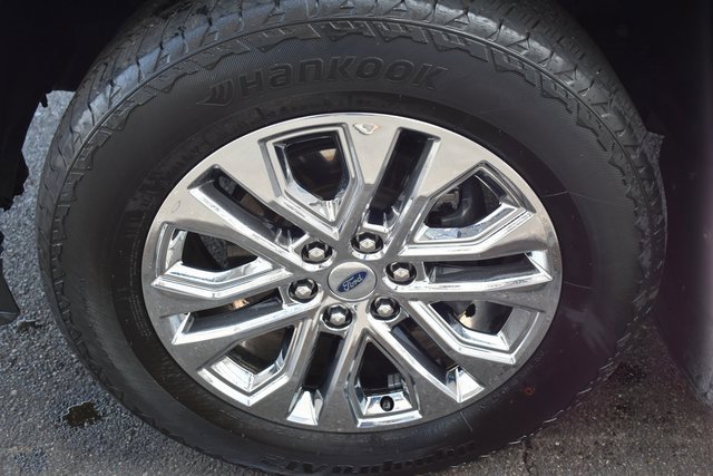 Used 2024 Ford F150 Lariat w/ Tow/Haul Package image 57