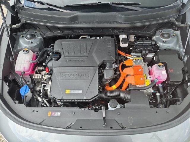 Used 2025 Kia Niro LX FWD image 34
