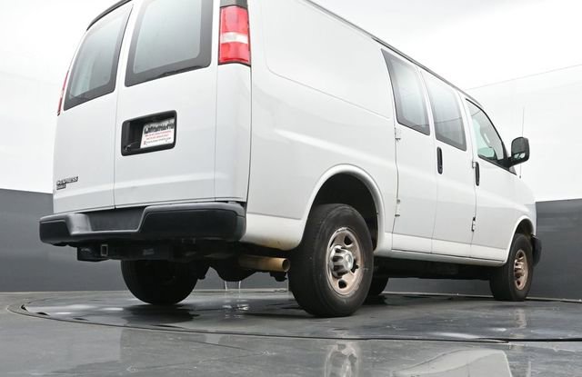 Used 2020 Chevrolet Express 2500 w/ Driver Convenience Package image 11