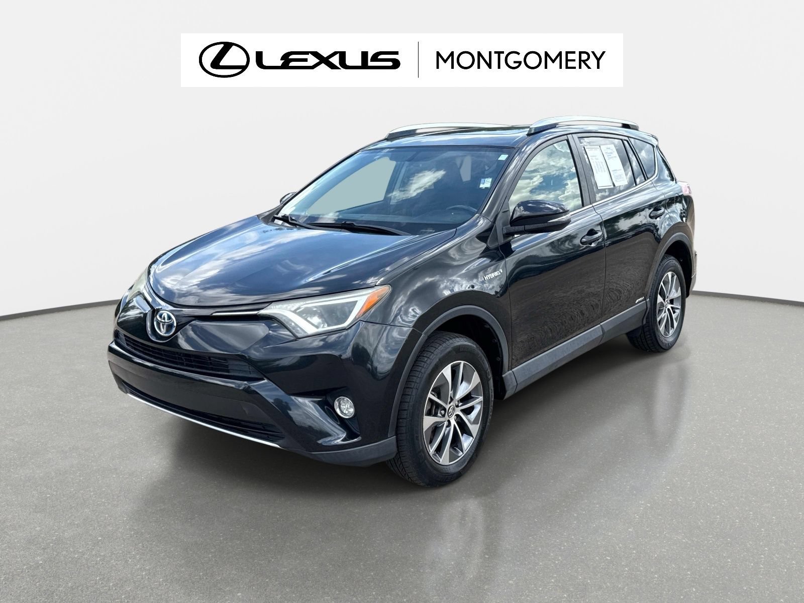 Used 2016 Toyota RAV4 XLE AWD/4WD image 7