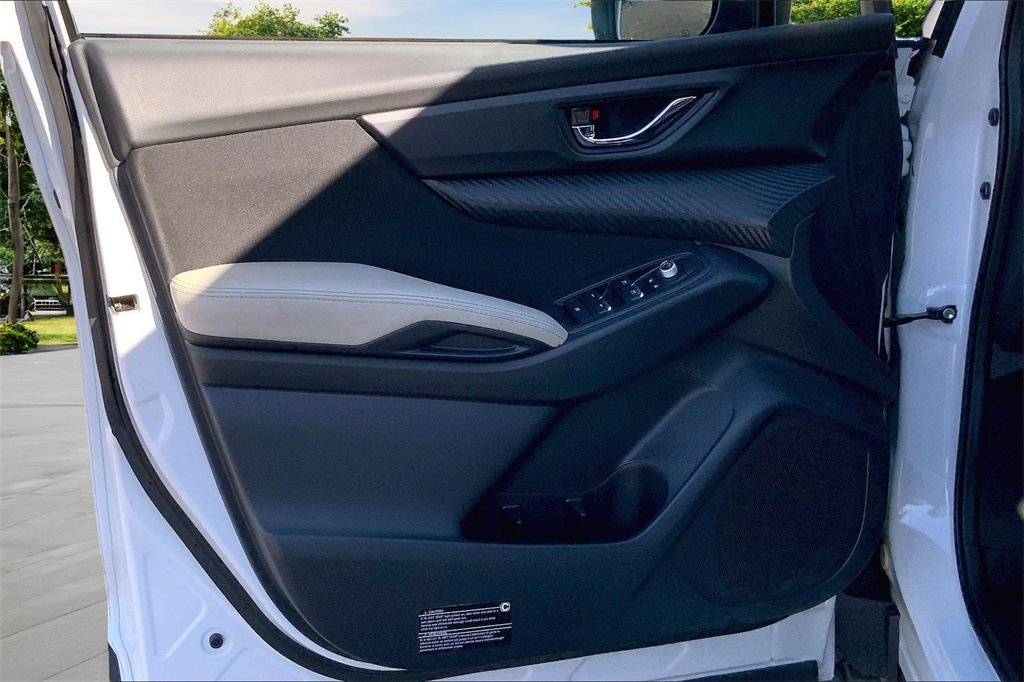 Used 2023 Subaru Ascent Premium w/ Convenience Package image 19