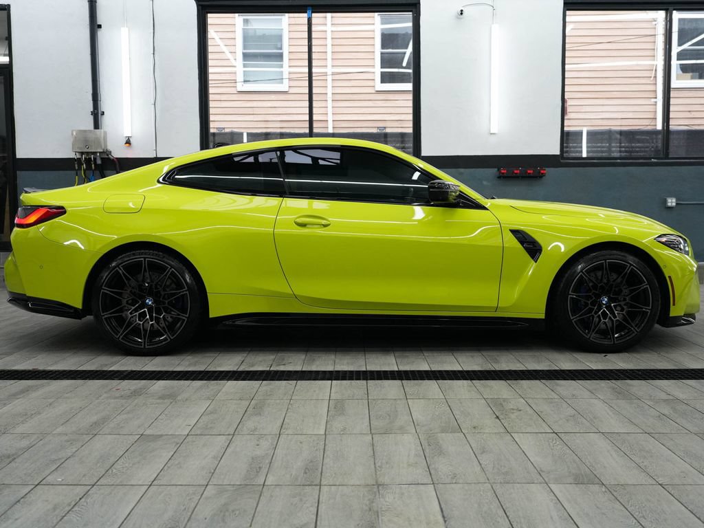 Used 2023 BMW M4 xDrive Competition w/ M Carbon Exterior Package AWD/4WD image 5