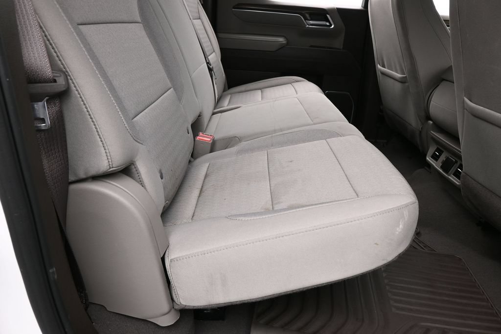 Used 2025 Chevrolet Silverado 1500 LT RWD image 26